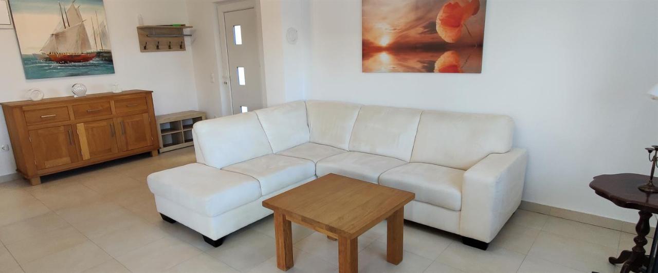 Apartments Le Mare - Pool, Sandstrand, Meerblick, W-Lan, Grill Privlaka (Zadar) Exterior foto